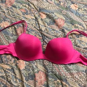 Victoria’s Secret Bra 34B